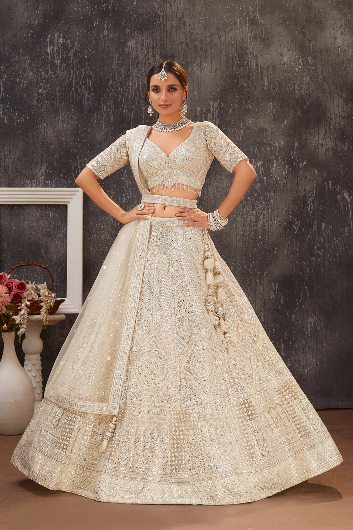 Buy Beige Umbrella Style Organza Bridesmaids Lehenga With Leaf Neck Online at Samyakk