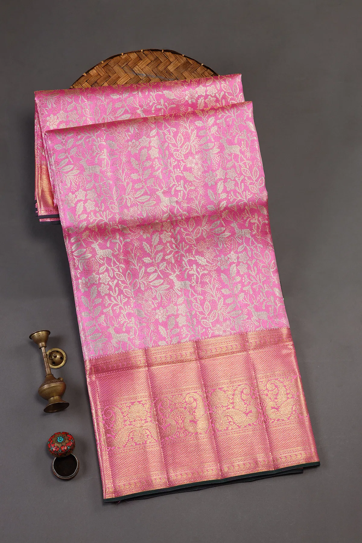 Candy Pink Zari Woven Kanchipuram Silk Saree with Contrast Border and Unstitched Blouse-JD3638