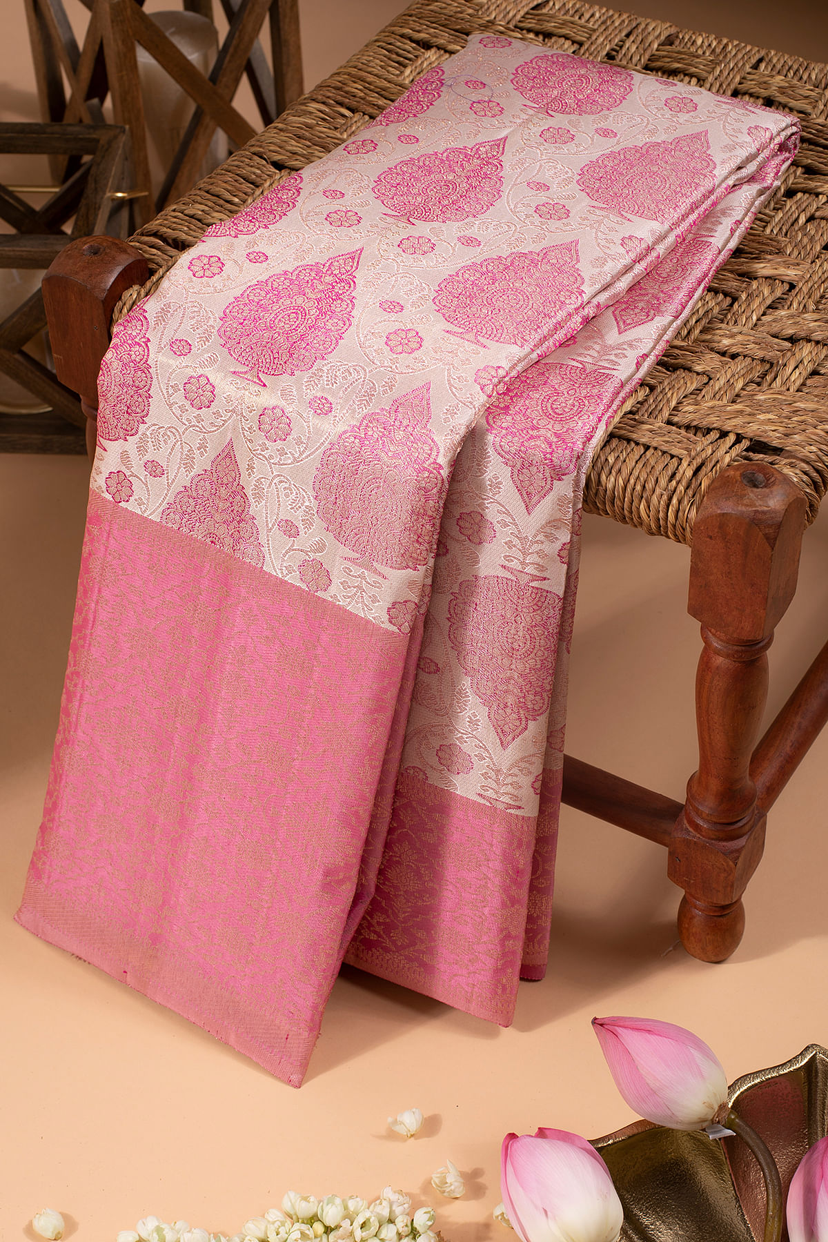 Cream & Pink Kanchipuram Silk Pure Zari Saree With Unstitched Blouse Online at Samyakk