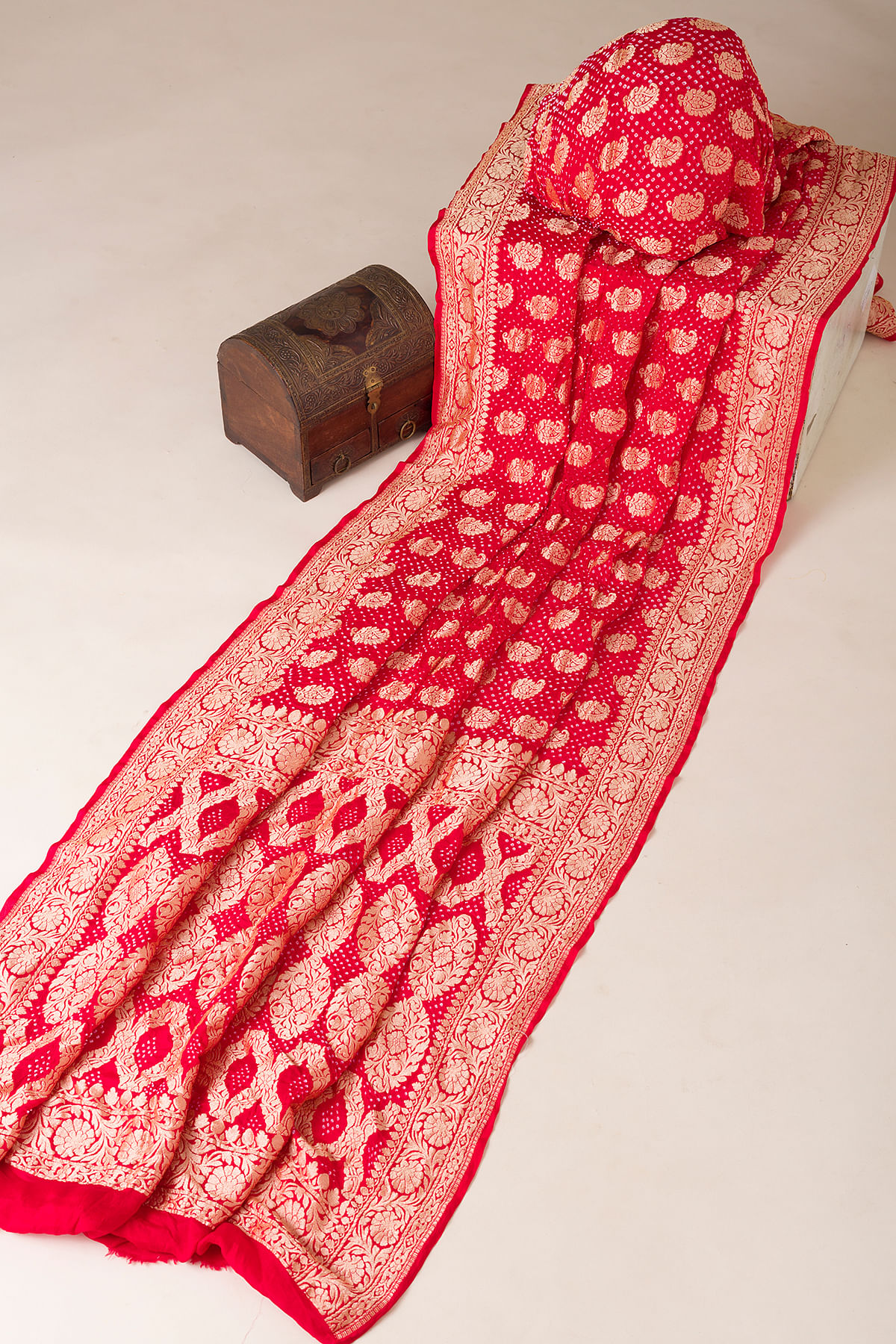 Red Bandhani Kota Doriya Saree