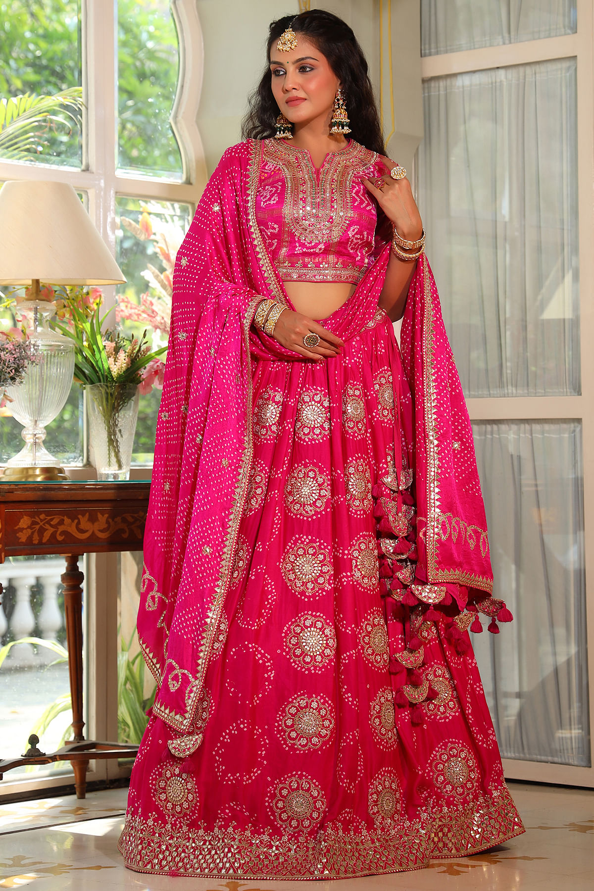 Silk Hand Work Ladies Peach Bandhani Georgette Lehenga Choli, Embroidery at  Rs 12300 in Jaipur