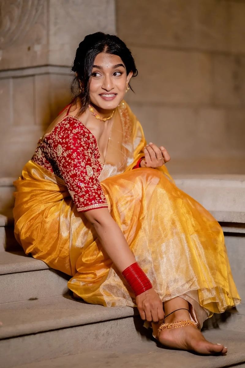 Gold Kanchipuram Tissue Saree