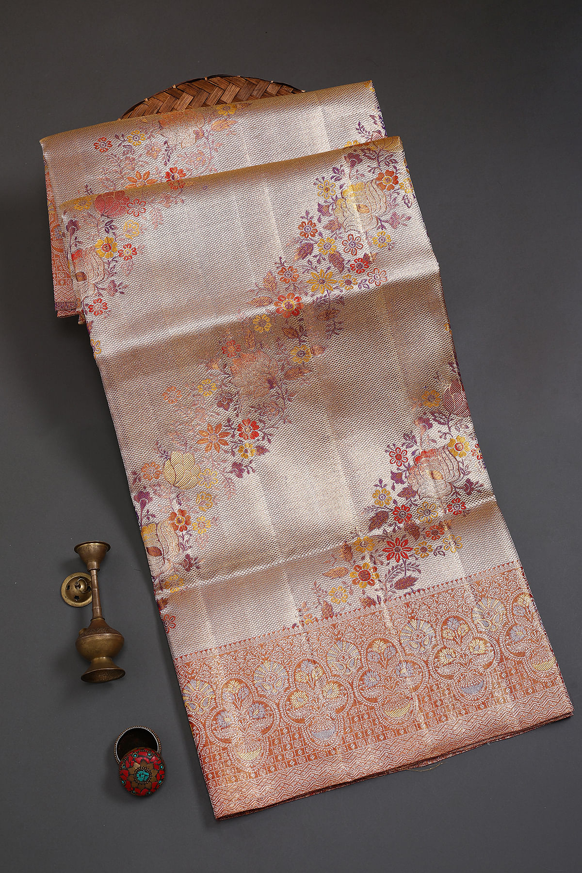 Gold Zari Kanchipuram Tissue Saree