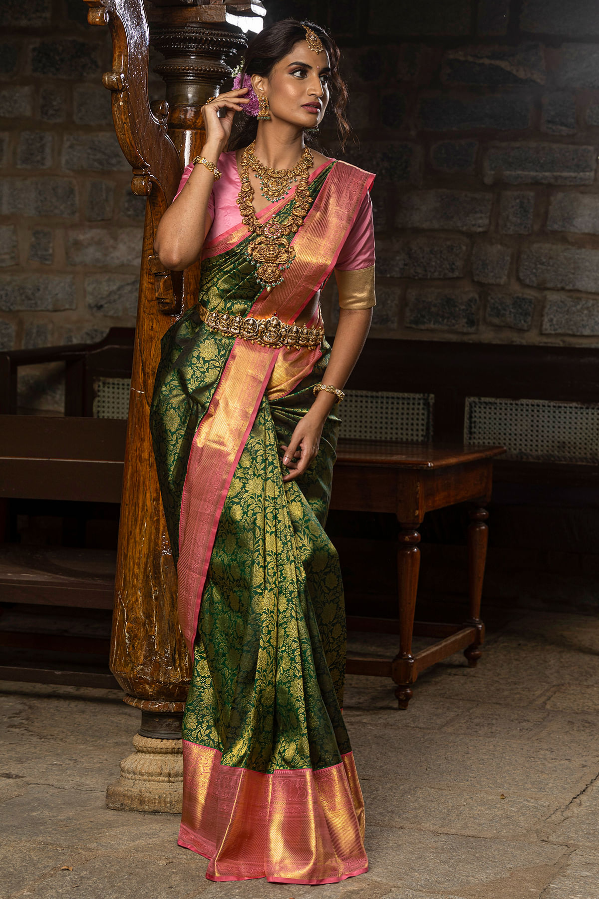 Green Tested Zari Kanchipuram Silk Saree With Unstitched Blouse Online at Samyakk