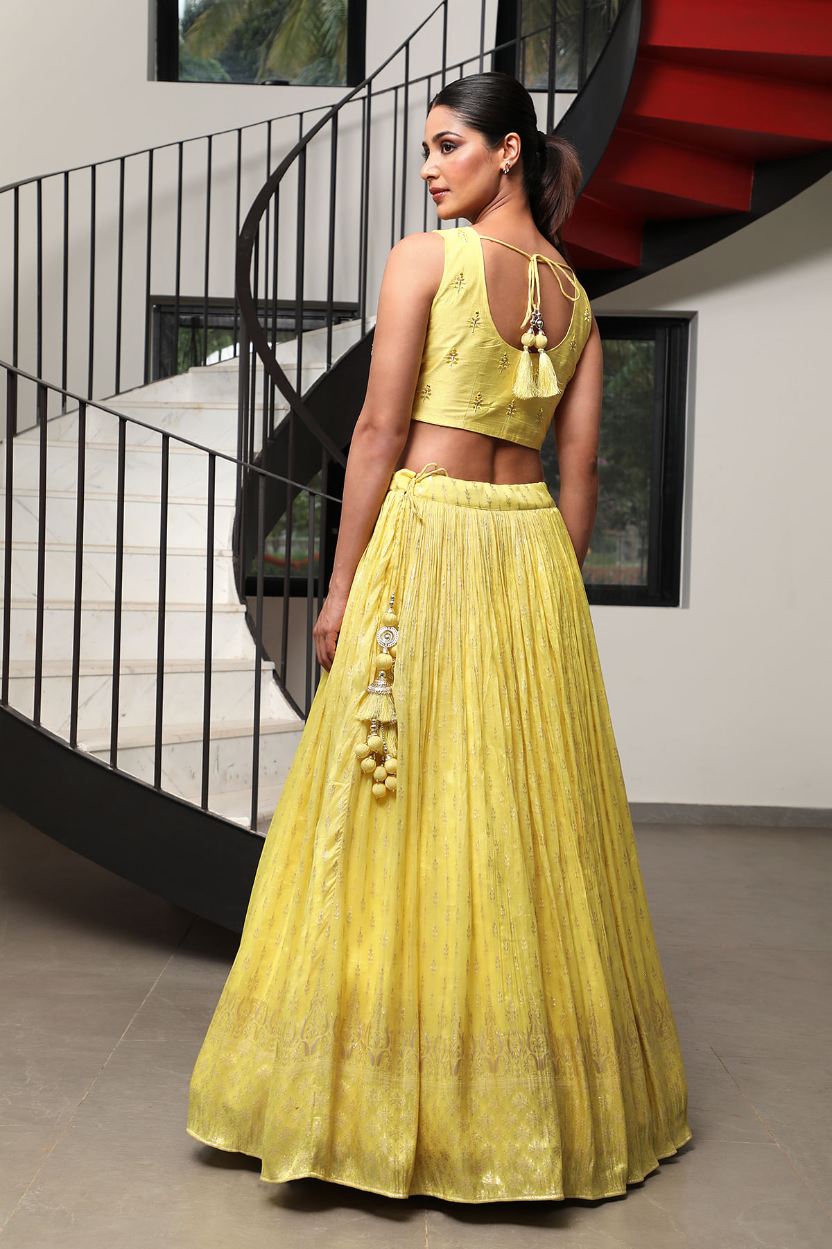 Latest Banarasi lehenga launch to check out this season… Trend Spot from  Samyakk - Samyakk: Sarees | Sherwani | Salwar Suits | Kurti | Lehenga |  Gowns | Mens Wear