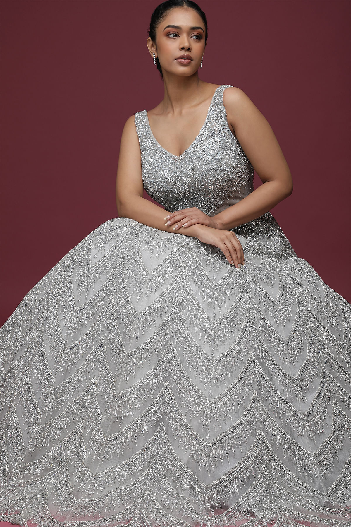 Chloë Grace Moretz, 2015 | 10 Gorgeous Oscars Gowns You LOVED . . . Then  Completely Forgot About | POPSUGAR Fashion UK Photo 5