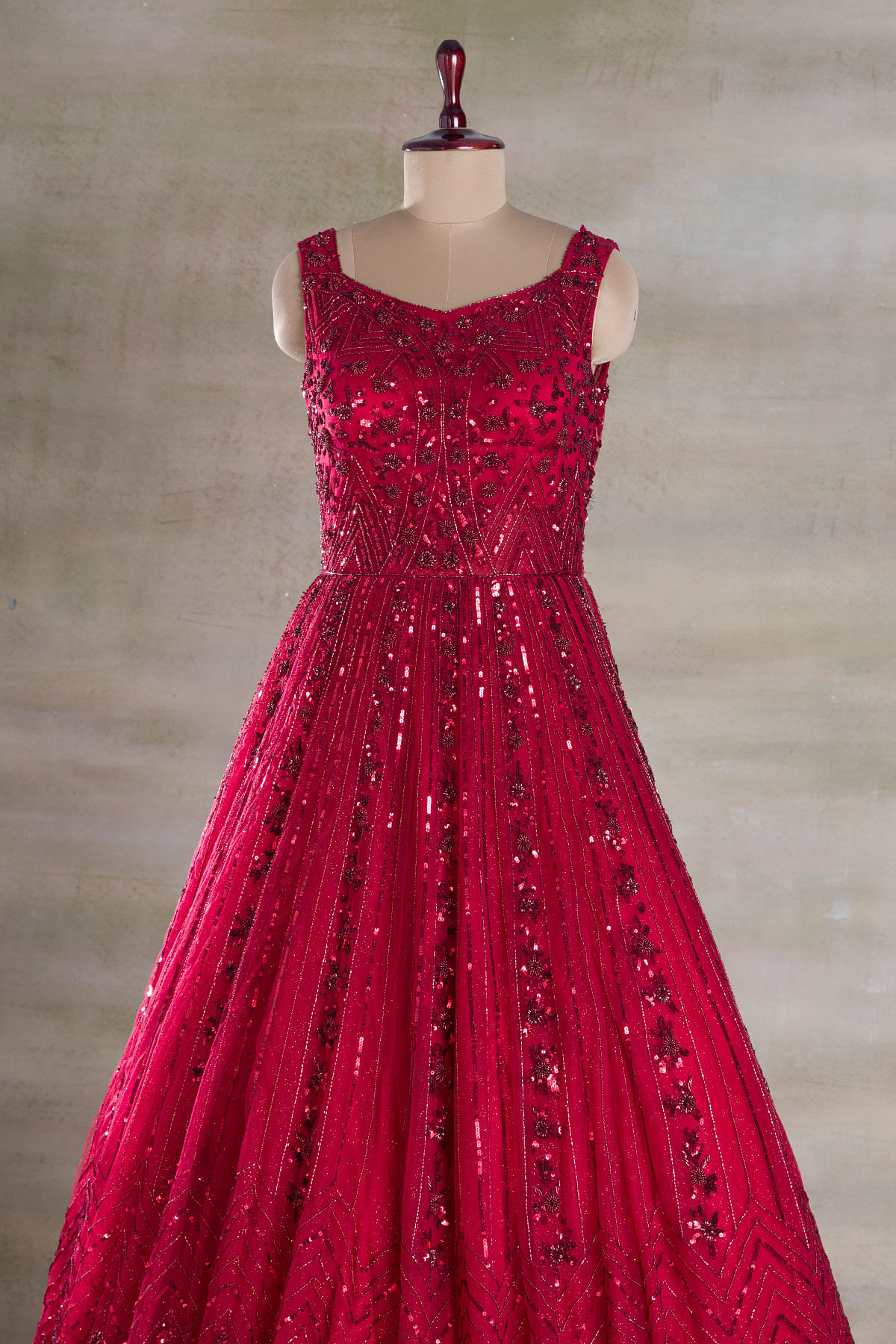 Red Gown Designs for that perfect look this wedding season