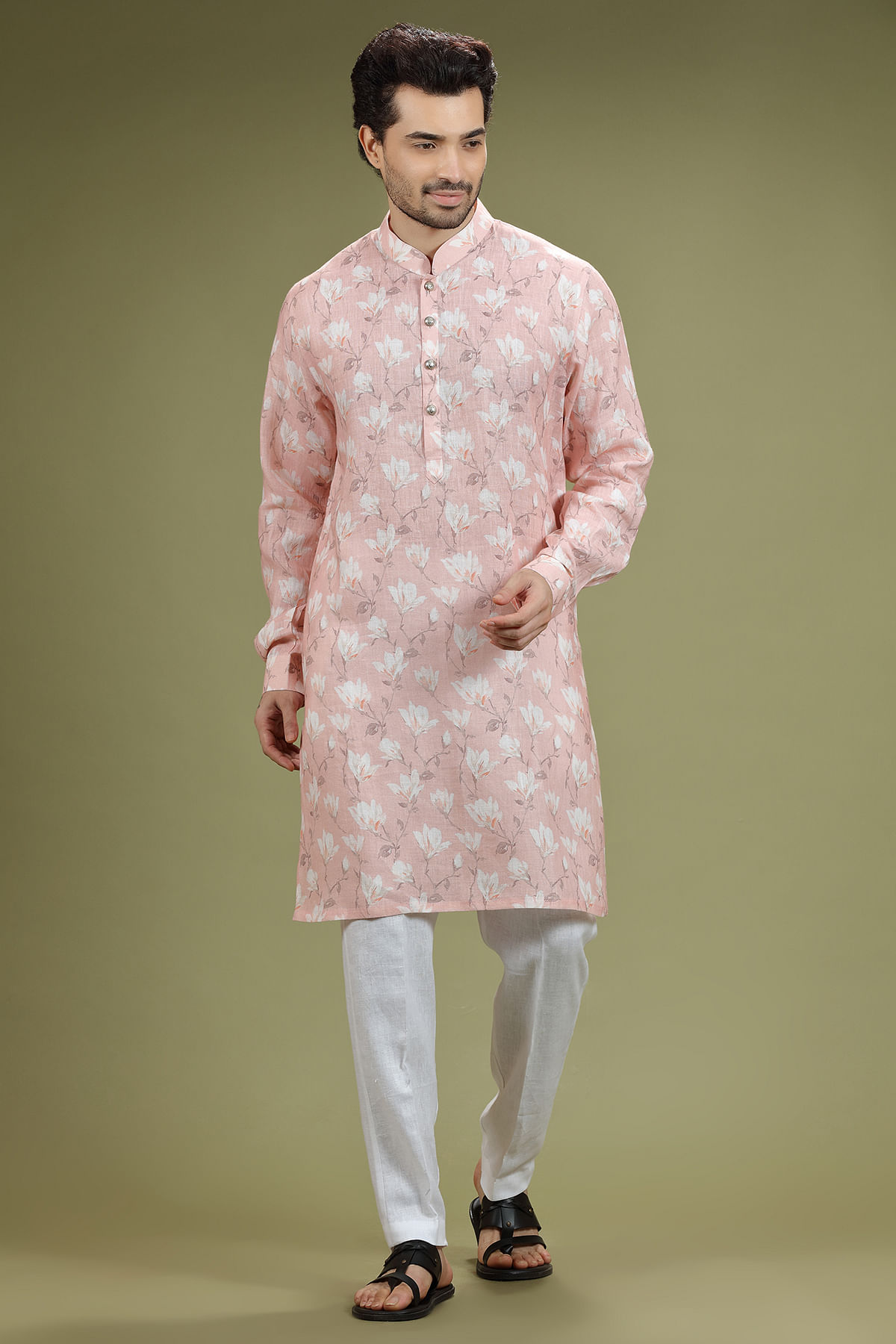 Indian muse | Mens kurta designs, Mens fashion suits, Gents kurta design