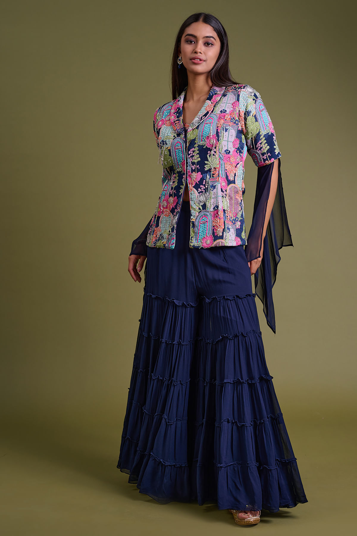 Multicolor Crop Top Suit