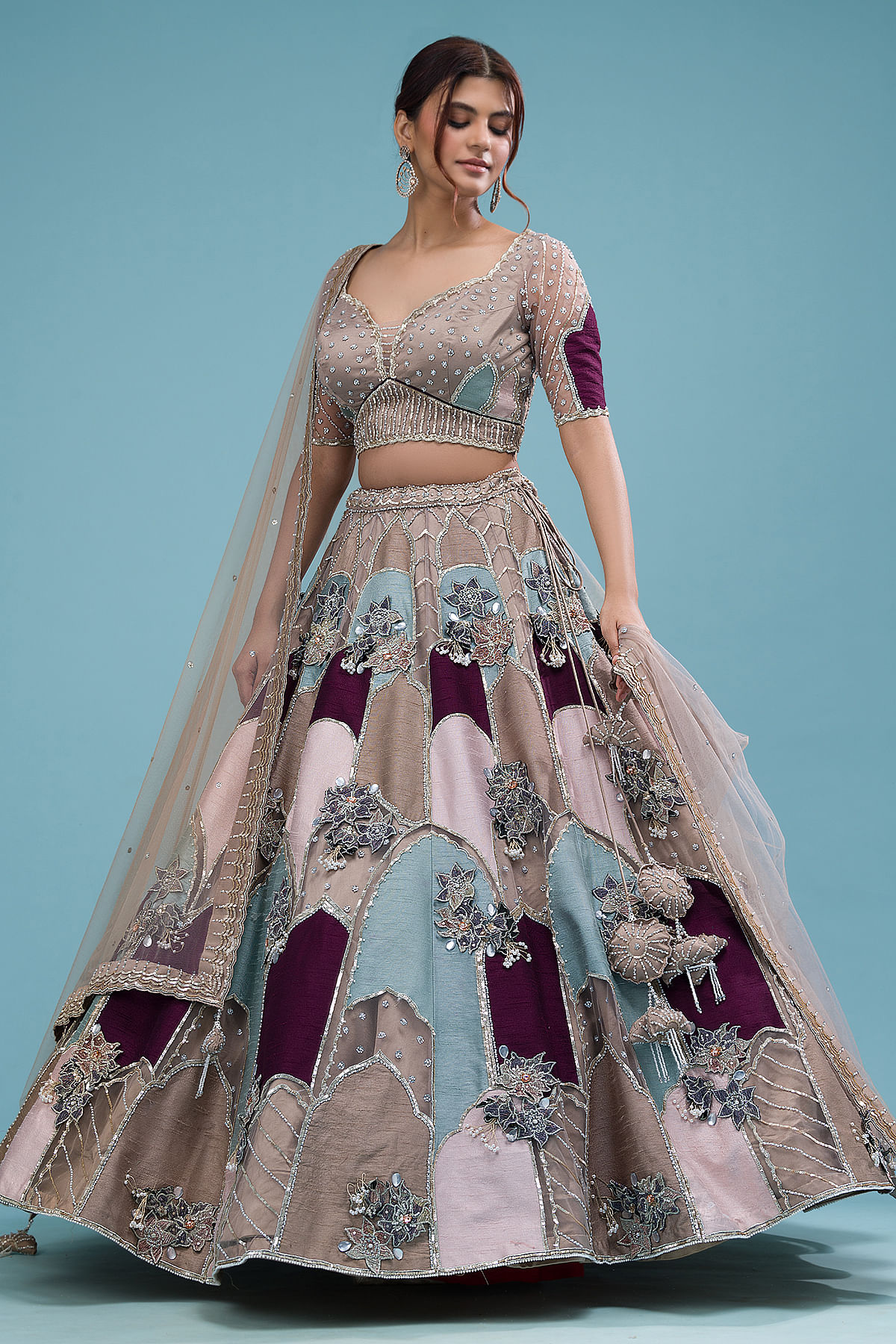 Lehenga/indian Traditional Dress/lehenga Shopping Online Canada/wedding  Lehenga/design by Shivani/sangeet Lehenga - Etsy