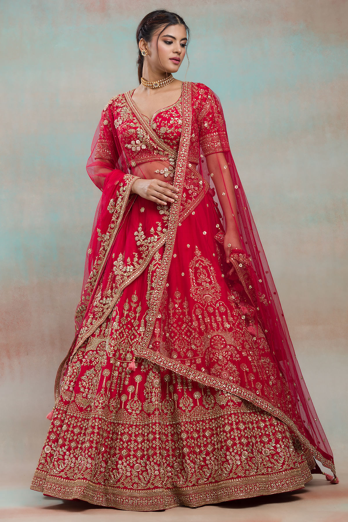 Bridal Draping by Dolly Jain | Embellished dupatta draping - YouTube