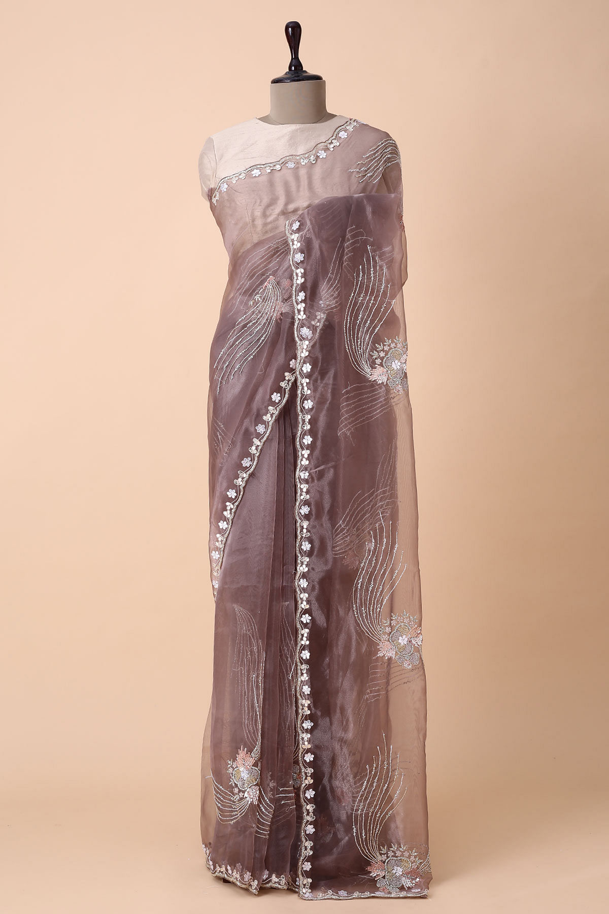 Elegant Embroidery Sleeveless Expansion Evening Dress Elegant Embroidery Sleeveless Expansion Evening Dress