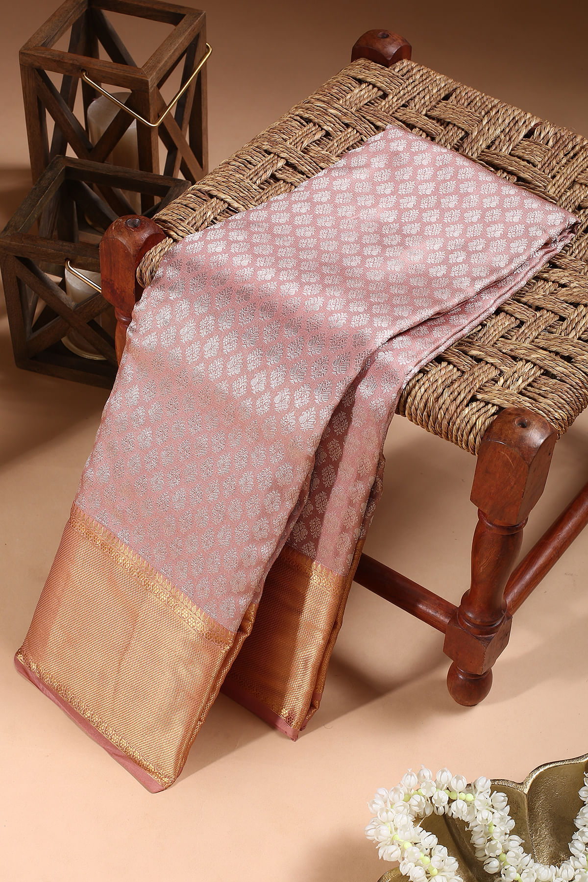 Pink Zari Woven Kanchipuram Silk Tested Zari Saree With Unstitched Blouse Online At Samyakk