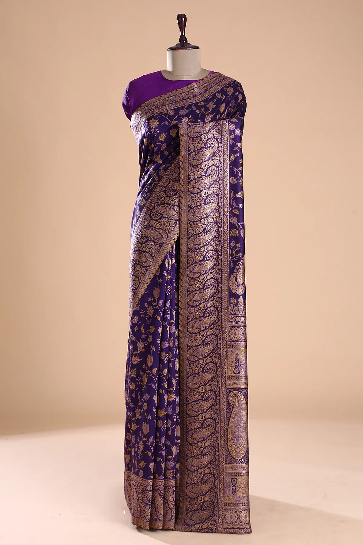 Purple Pashmina Silk Saree With Zari Woven And Unstitched Blouse Online at Samyakk