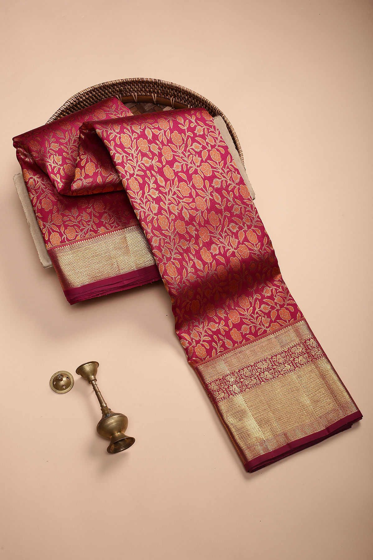 Buy Red Plum Zari Woven Kanchipuram Silk Saree Online at Samyakk