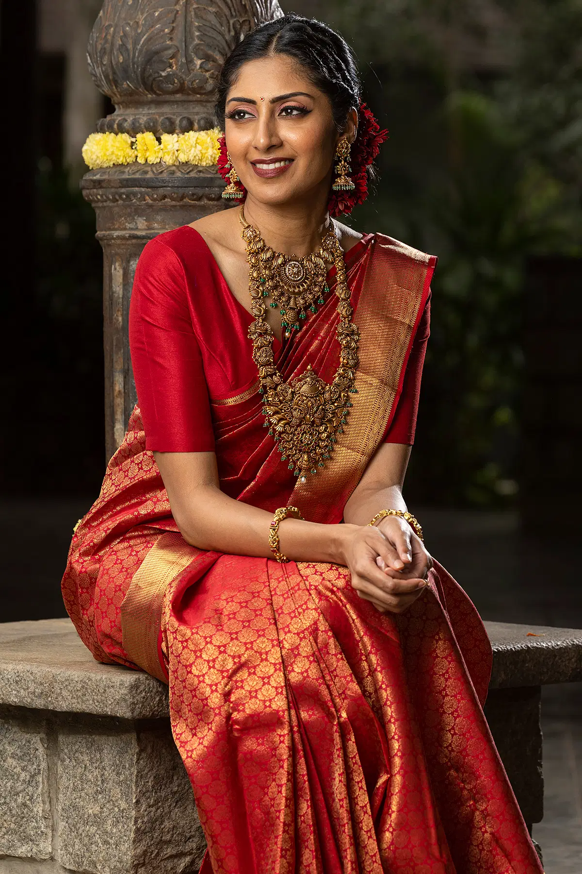 Red Pure Zari Kanchipuram Silk Saree With Unstitched Blouse SR27416