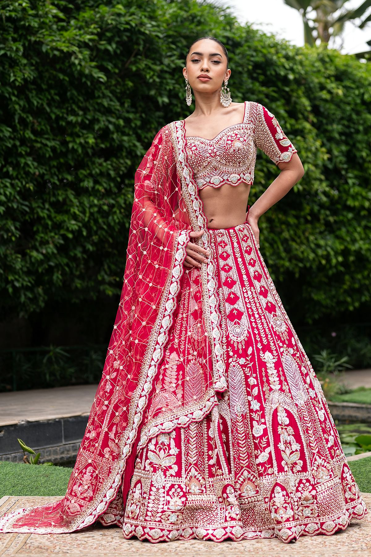 Hotsell Red Colour Lehenga, New Arrival Brides Wear Beautiful lehengha,Wedding Wear,Fabulous Collection,Party Wear, Traditional look stunning wear.