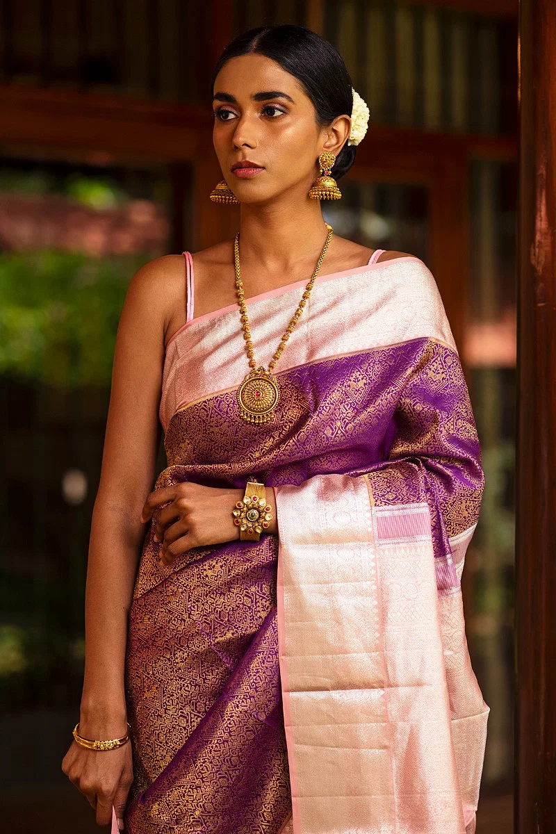 Grape Purple Zari woven Kanchipuram Silk Saree Online at Samyakk