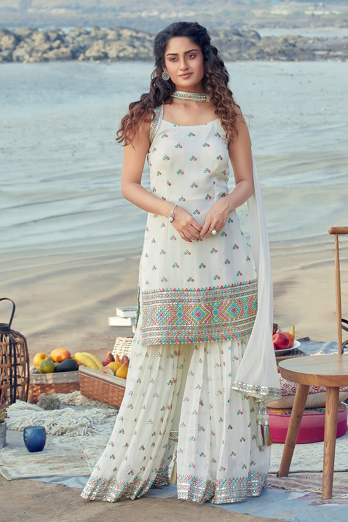 Amazon.com: Designerharsha Wedding Indian Embroidered Salwar Kameez Suits  Pakistani Punjabi Patiyala with Dupatta Dresses (Unstitched, Choice 1) :  Clothing, Shoes & Jewelry