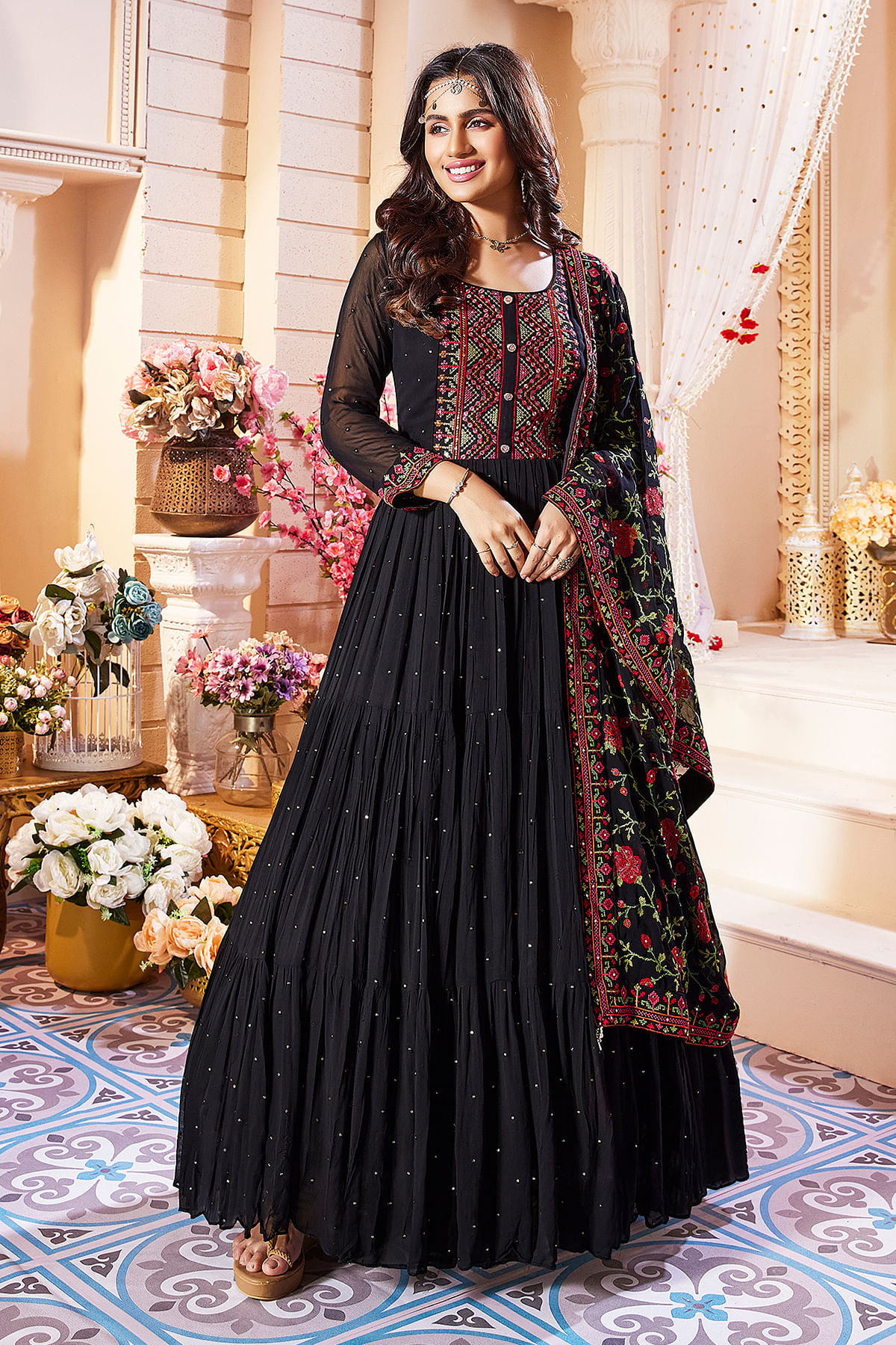 Buy Black Resham Embroidered Georgette Party Wear Salwar Kameez Online at Samyakk