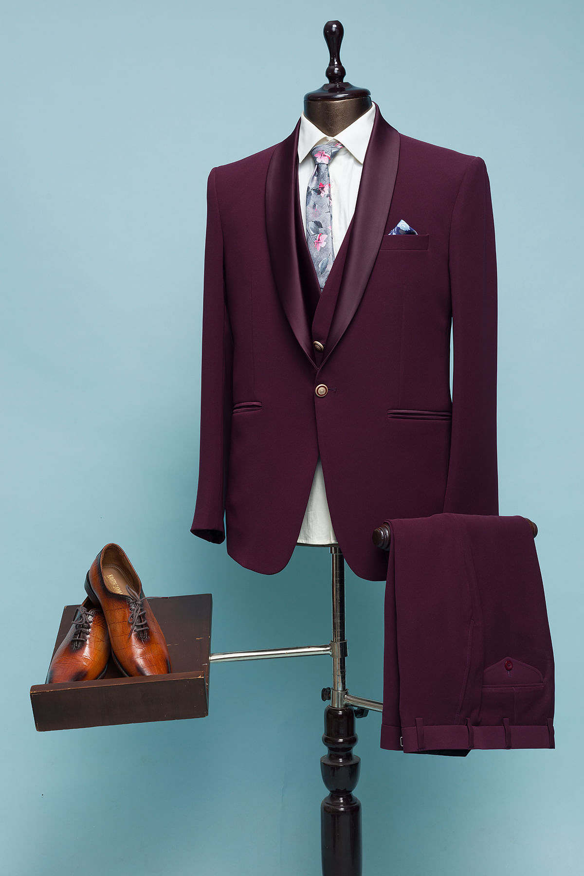 Purple Men's Wedding Suit: Three Piece Custom Wedding Suits - Menista