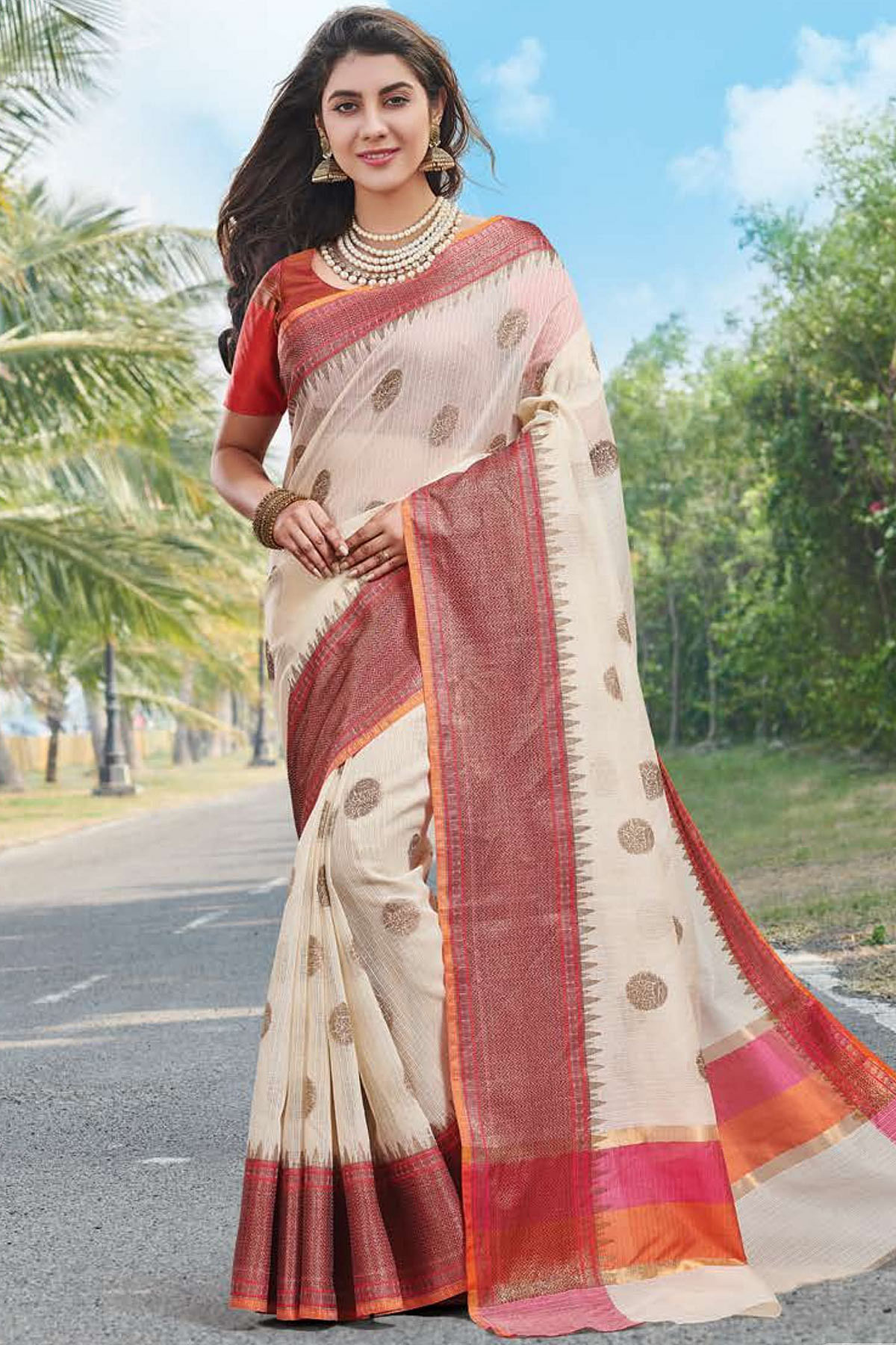 Buy Retroshop's Red and White Colour Half and Half Traditional Silk Saree  with Embroidery Work and attractive Golden Zari Border at Amazon.in