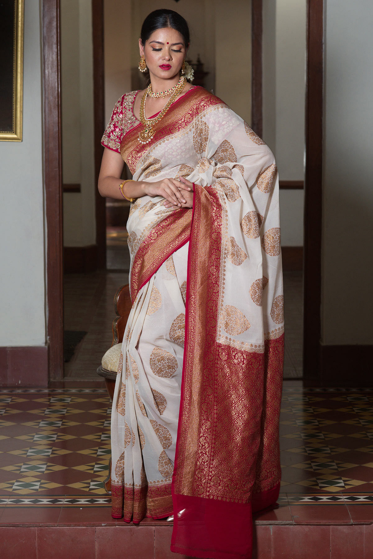 White Banarasi Silk Saree With Woven Details 4754SR34