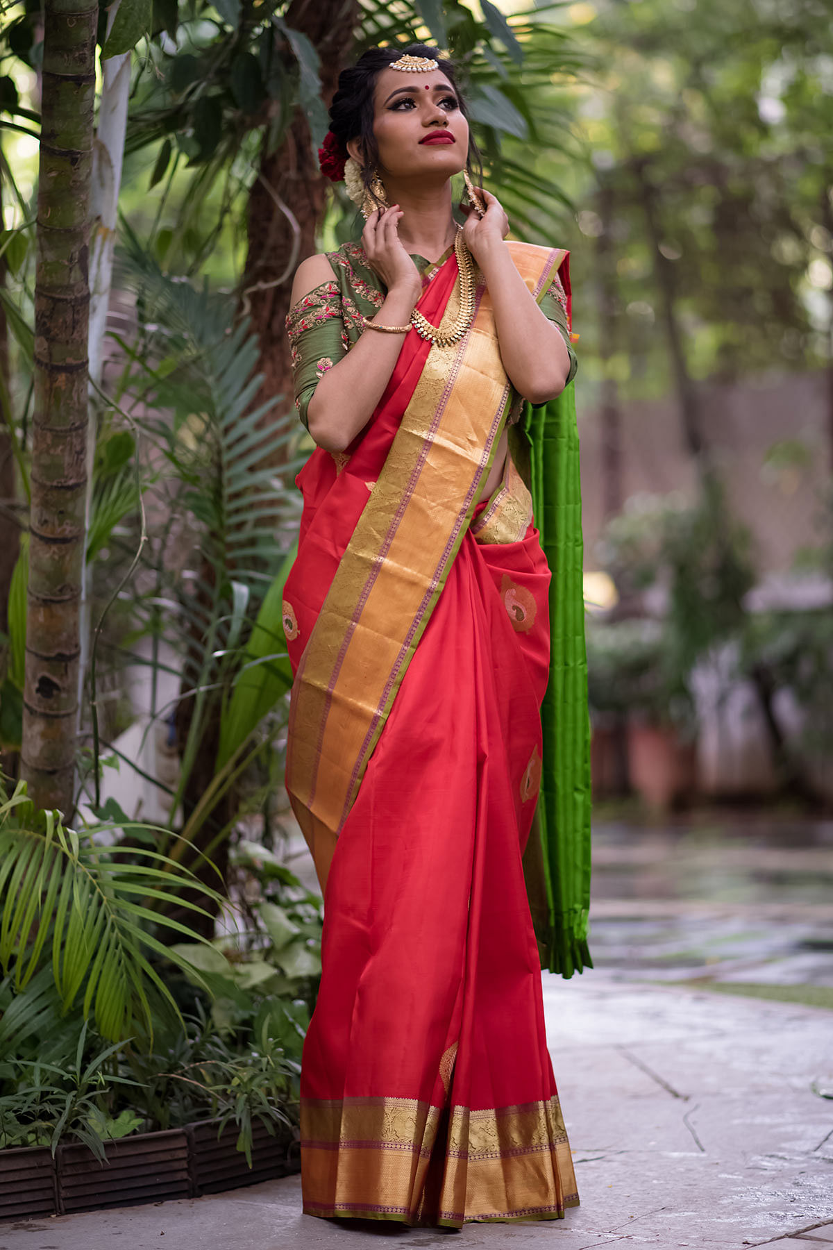 Taant Pure Cotton Brick Red Sari from West Bengal with Colorful Border and  Bengali Motifs | Exotic India Art