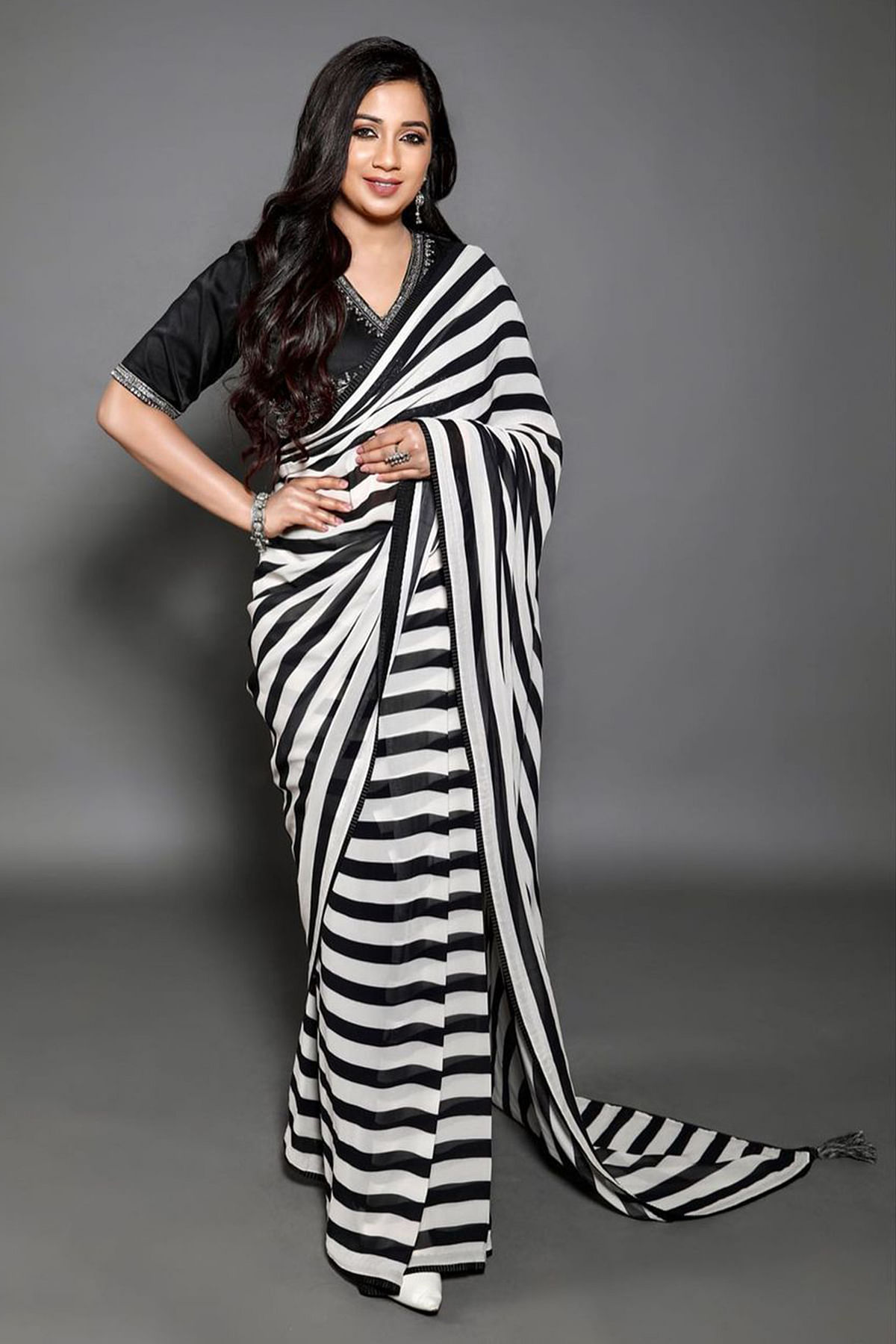 Shop Black designer Sarees for Women Online | Aza Fashions