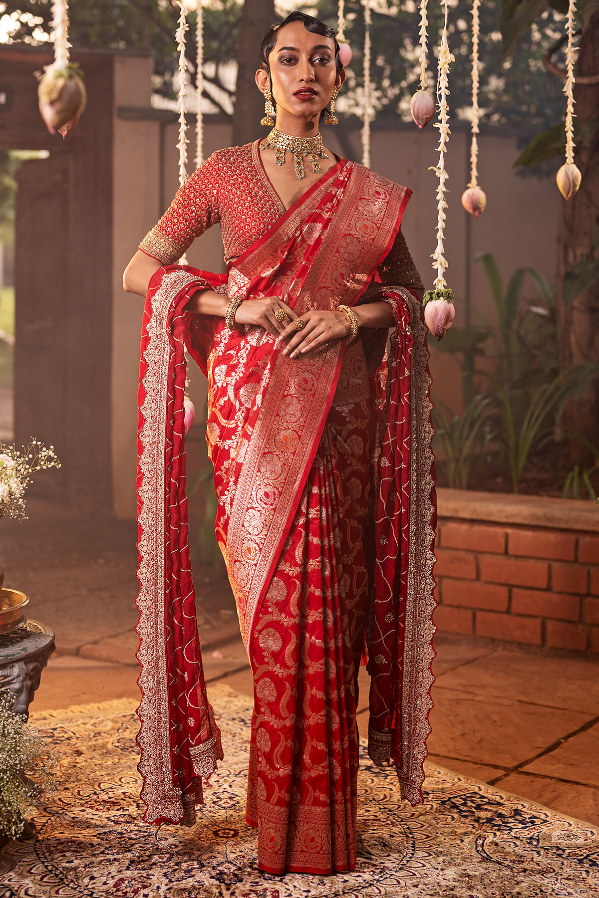 Red Designer Saree for Wedding, SABYASACHI Wedding Saree With Blouse, Red Wedding  Saree With Golden Border -  Finland