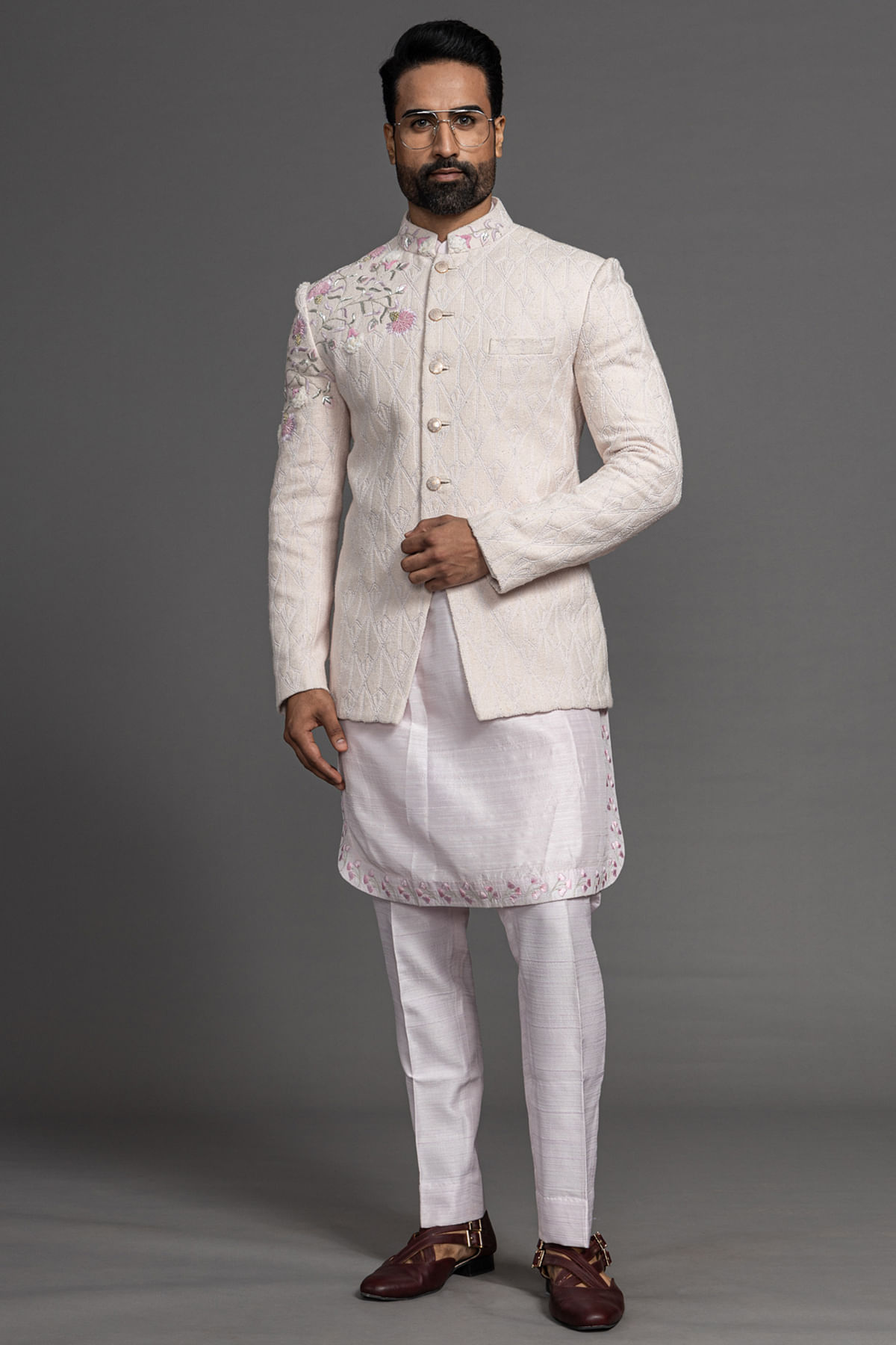 Creamy Pink Zardosi Embroidered Jute Jodhpuri Suit Online at Samyakk