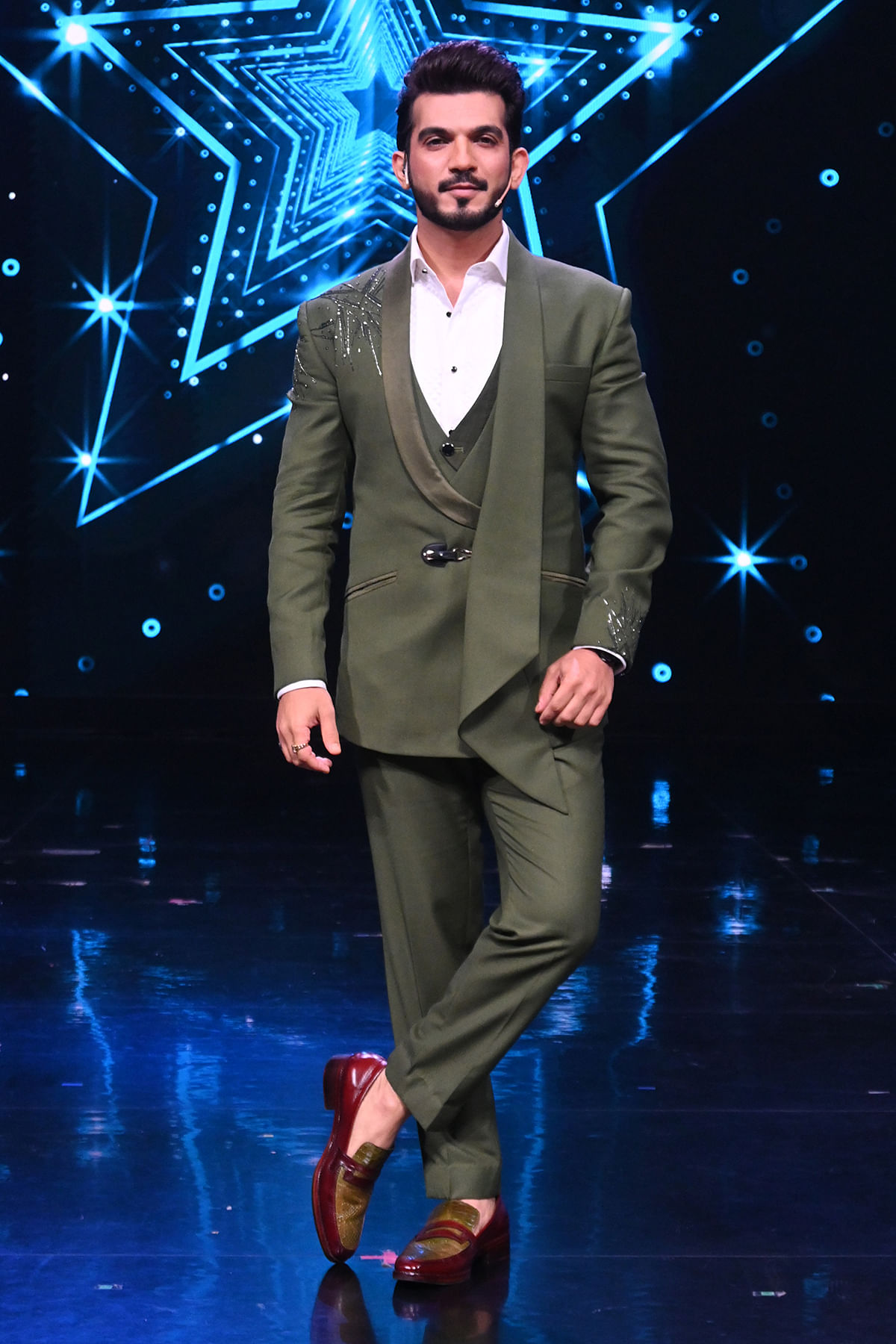 Jay Bhanushali in Dark Bottle Green Cutdana Embroidered Italian Tuxedo  Suit-ST1475