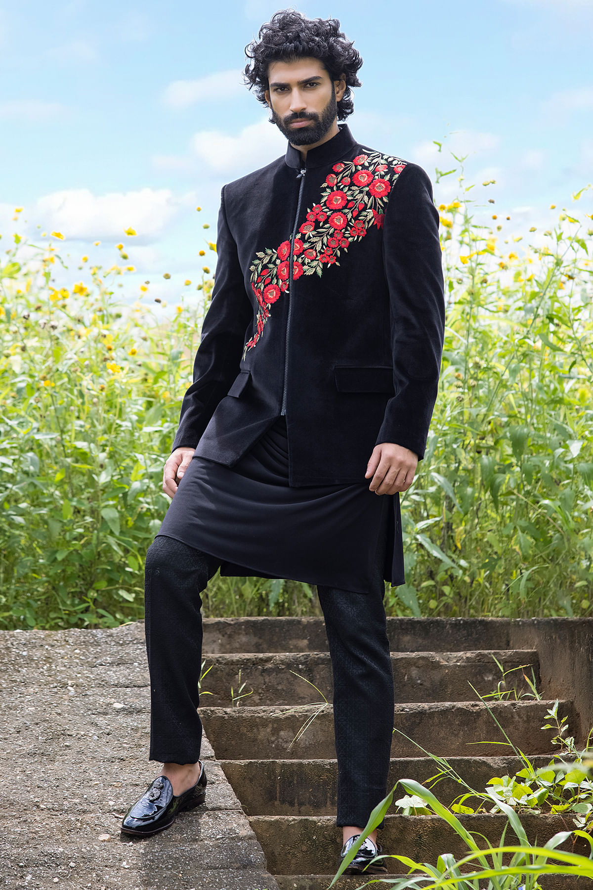 Black Resham Embroidered Velvet Jodhpuri Suit Online at Samyakk