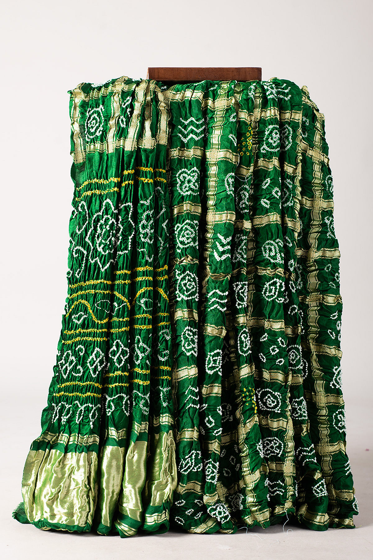 Fascinating Dark Green Color Art Silk Fabric Bandhani Printed Saree