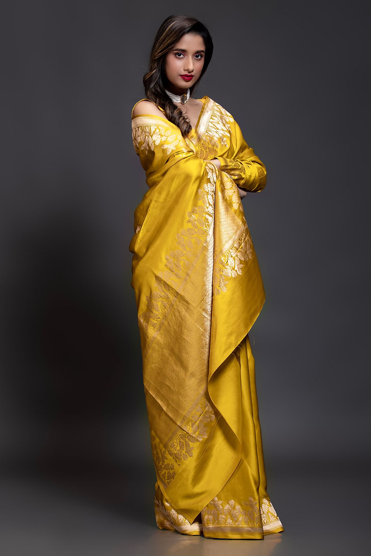 New Benaras Organza Saree in Blue Yellow Unstitched Contrast shops Blouse