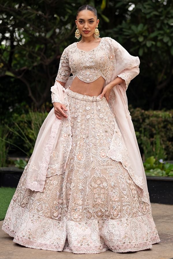 Buy Traditional Engagement Lehenga Choli Online At Best Price Samyakk