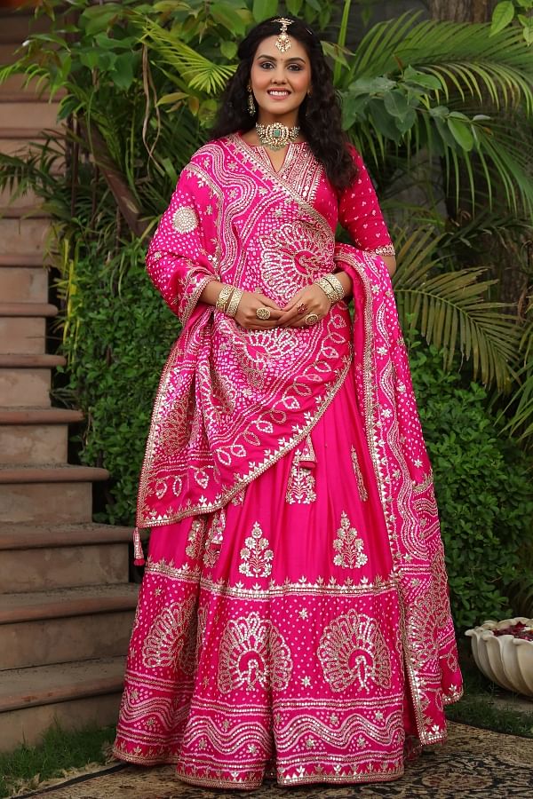 Hand cut gota lehenga with Banarasi Bandhani dupatta in Pink – Naina Jain