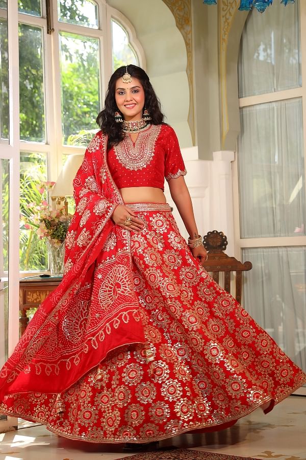 FAAGUN • FESTIVE WEAR Unmatchable Traditional vibes in our bold red  bandhani lehenga ❤️ #bandhej #bandhani #bandhejsaree #bandhejlehenga… |  Instagram