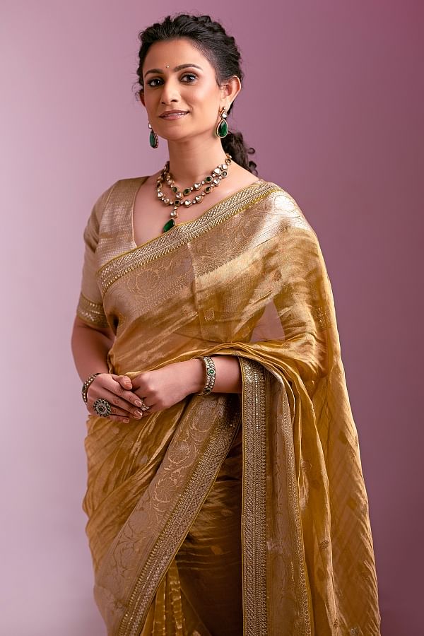 Party wear saree with readymade blouse top