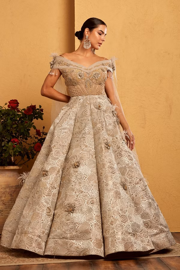 Gown frock with price online