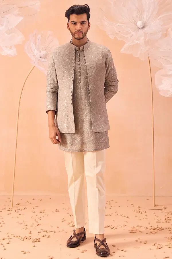 Men's kurta and waistcoat hotsell