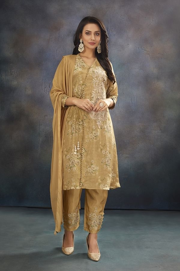 Party Wear Golden Straight Silk Comfortable Women's Formal Wear Stitched Salwar  Suit at Best Price in Delhi | Mahesh Chand Kamal Kishore