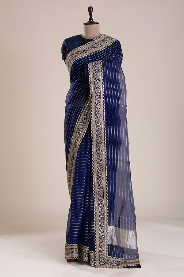 Suta Navy Blue Embellished Sequinned Ombre Organza Saree Price in India,  Full Specifications & Offers | DTashion.com